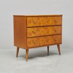 1358 1561 CHEST OF DRAWERS